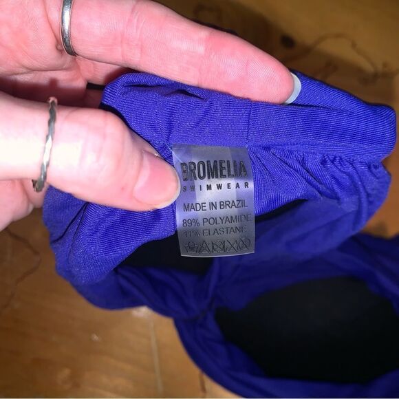 NWT Bromelia Swimwear Strapless Bikini Top Small - Picture 3 of 5